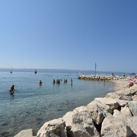 אומיס Apartment Sreta מראה חיצוני תמונה