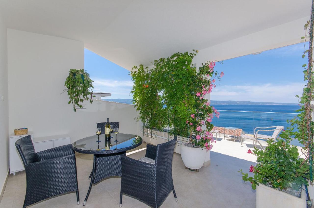 אומיס Apartment Sreta מראה חיצוני תמונה