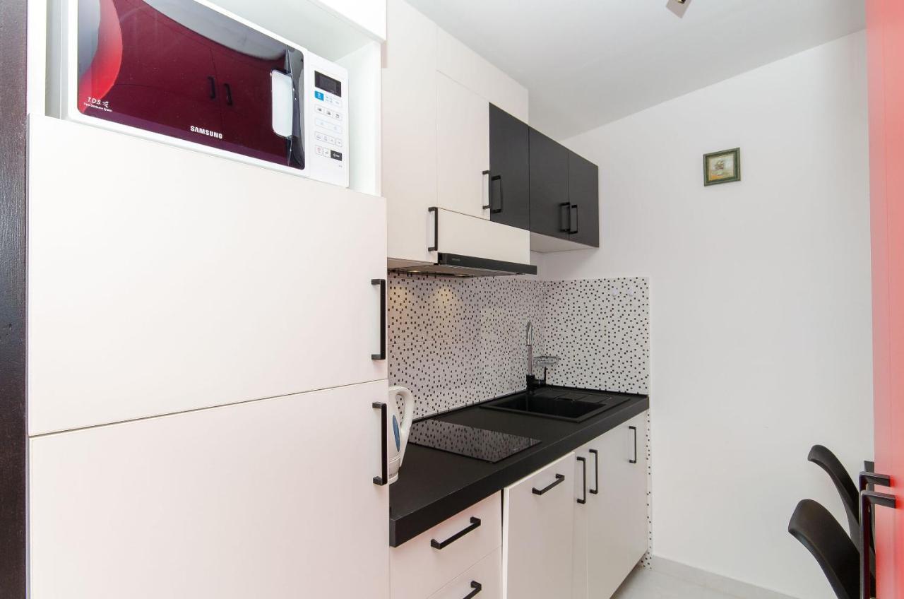 אומיס Apartment Sreta מראה חיצוני תמונה